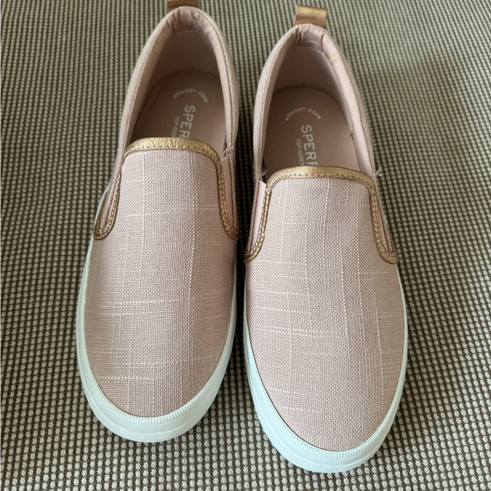 Sperry Women’s Crest Twin Gore Rose Size 7.5 NWT